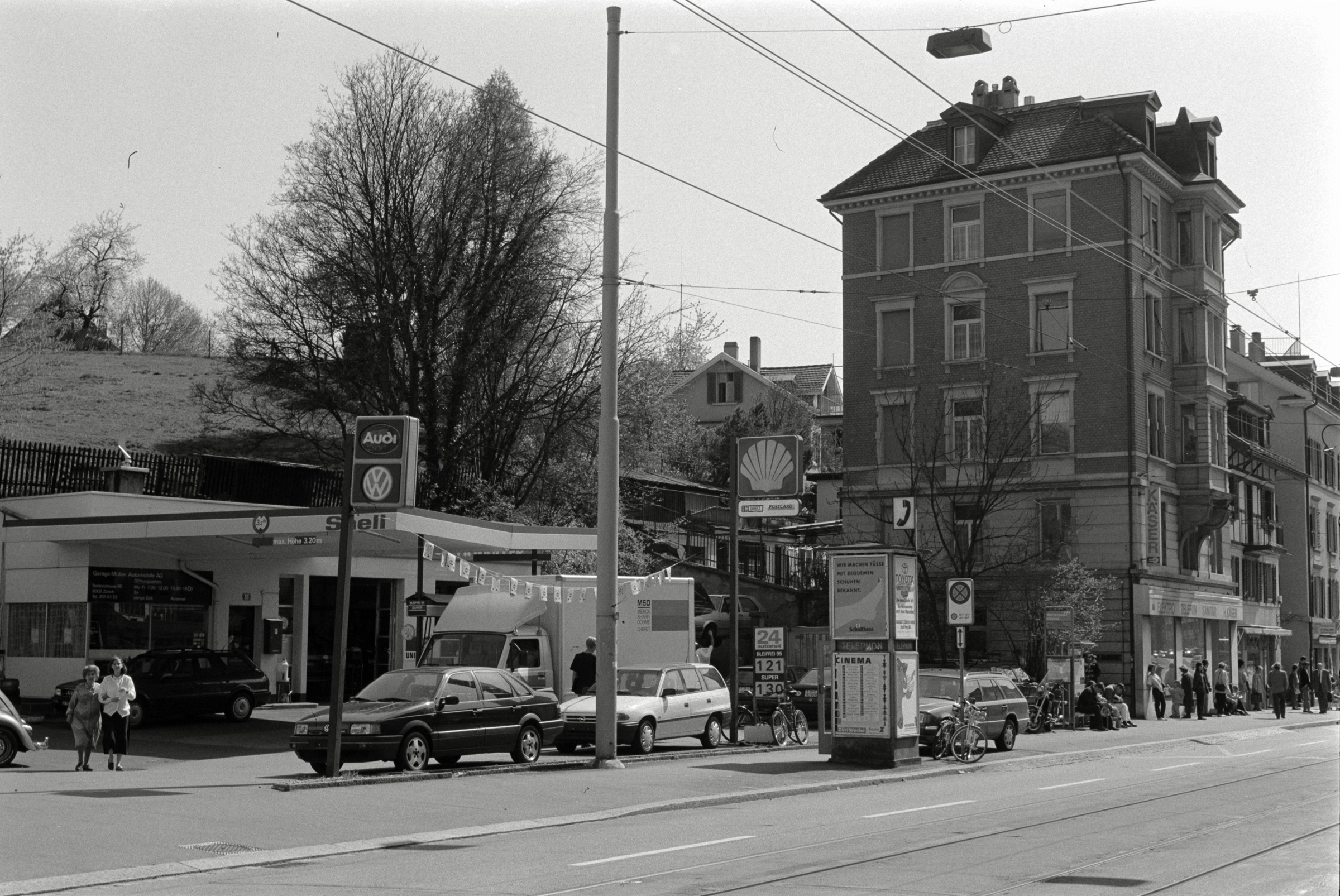 AHP F1993 04 002 sc240903 img08 NLP